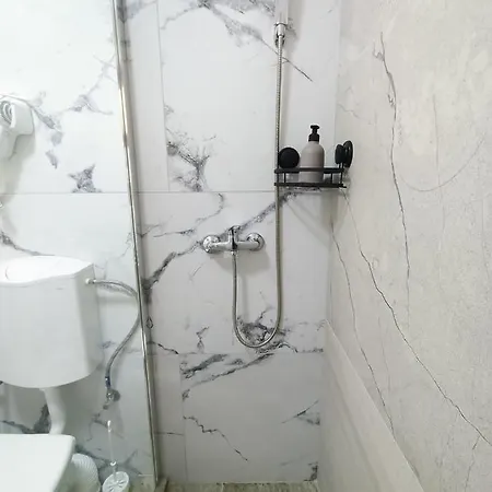 Vendégház Casa Tiky