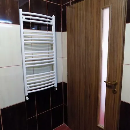 Casa Tiky 3*