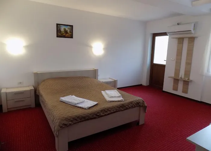 Gæstehus Casa Tiky 3*